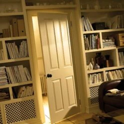 4 Panel Smooth White Internal Door, (H)1981mm (W)762mm (T)35mm -WoodDepot Shop 4 panel smooth white internal door h 1981mm w 762mm t 35mm03673027 05bq