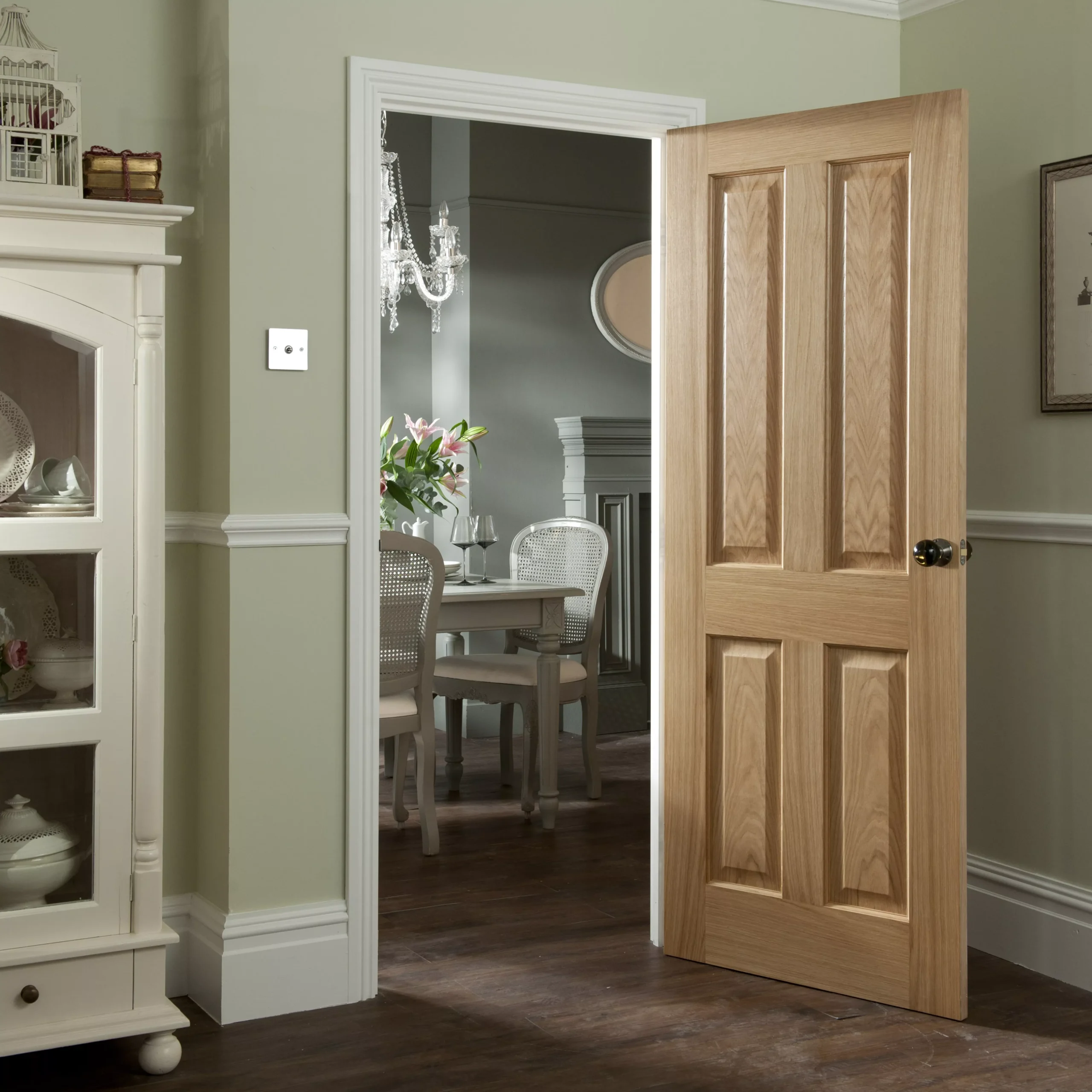 4 Panel Unglazed Oak Veneer Internal Fire Door, (H)1981mm (W)762mm (T)35mm 7 4 Panel Unglazed Oak Veneer Internal Fire Door, (H)1981mm (W)762mm (T)35mm - Image 5
