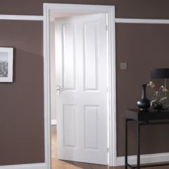 4 Panel White Internal Door, (H)2040mm (W)826mm (T)40mm -WoodDepot Shop 4 panel white internal door h 2040mm w 826mm t 40mm5397007097306 01i bq