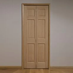 6 Panel Unglazed Veneered White Oak Effect Timber Oak Veneer LH & RH Internal Bi-fold Door Set, (H)1950mm (W)750mm -WoodDepot Shop 6 panel unglazed veneered white oak effect timber oak veneer lh rh internal bi fold door set h 1950mm w 750mm5059340235998 05c bq