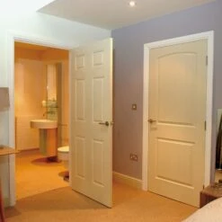 6 Panel White Internal Door, (H)1981mm (W)838mm (T)35mm -WoodDepot Shop 6 panel white internal door h 1981mm w 838mm t 35mm03425954 01i