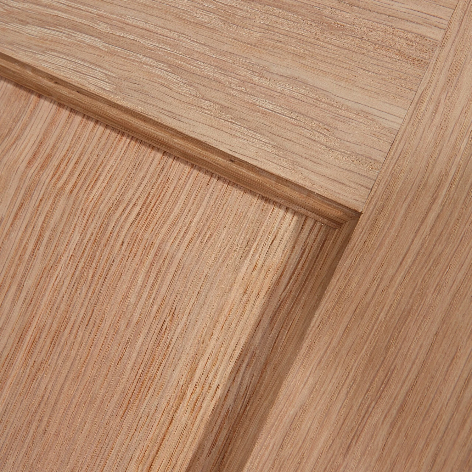 B&Q 4 Panel Unglazed Veneered Oak Veneer Internal Door, (H)1981mm (W)686mm (T)35mm 5 B&Q 4 Panel Unglazed Veneered Oak Veneer Internal Door, (H)1981mm (W)686mm (T)35mm - Image 3