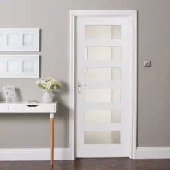 Geom 6 Lite Clear Glazed Shaker White Internal Door, (H)1981mm (W)610mm (T)35mm -WoodDepot Shop geom 6 lite clear glazed shaker white internal door h 1981mm w 610mm t 35mm5059340235745 01i BQ
