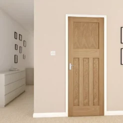 Geom Oak Veneer Internal Door, (H)1981mm (W)686mm (T)35mm -WoodDepot Shop geom oak veneer internal door h 1981mm w 686mm t 35mm5397007102567 06bq