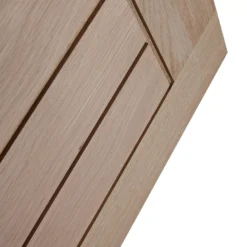 Geom Unglazed Cottage Veneered Oak Veneer Internal Door, (H)2040mm (W)726mm (T)40mm 13 Geom Unglazed Cottage Veneered Oak Veneer Internal Door, (H)2040mm (W)726mm (T)40mm -WoodDepot Shop geom unglazed cottage veneered oak veneer internal door h 2040mm w 726mm t 40mm5059340235929 05c bq