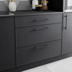 GoodHome Dukkah Matt Black Kitchen Cabinets Pull Handle (L)257mm -WoodDepot Shop goodhome dukkah matt black kitchen cabinets pull handle l 257mm5059340482002 01i