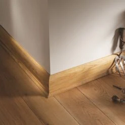 Natural Oak Scotia Moulding (L)2.4m (W)18mm (T)18mm -WoodDepot Shop natural oak scotia moulding l 2 4m w 18mm t 18mm3663602872900 03bq