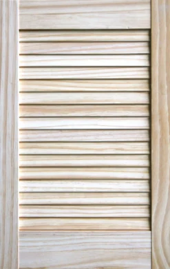 Pine Internal Louvre Door, (H)610mm (W)381mm (T)21mm