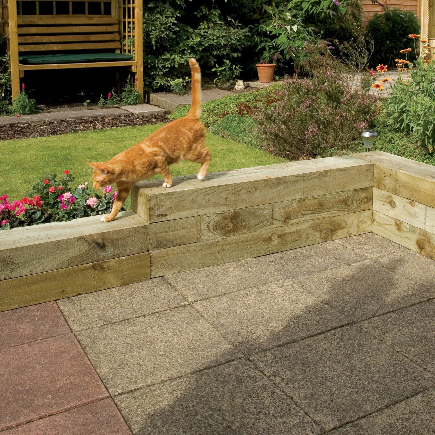 Timber Railway Sleeper (W)200mm (L)1.2m 4 Timber Railway Sleeper (W)200mm (L)1.2m - Image 2