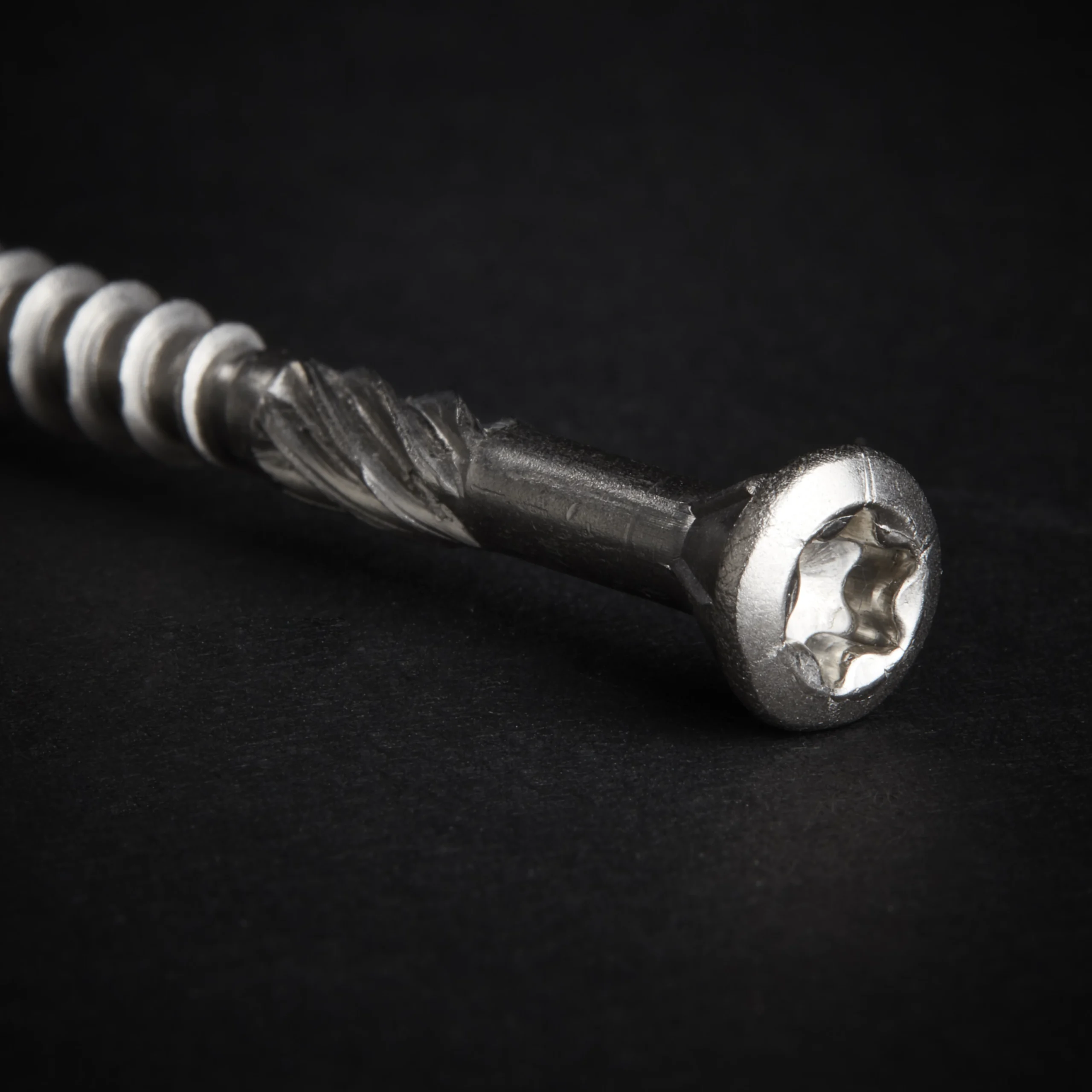 TurboDrive TX Stainless Steel Decking Multipurpose Screw (Dia)5mm (L)60mm, Pack Of 250 5 TurboDrive TX Stainless Steel Decking Multipurpose Screw (Dia)5mm (L)60mm, Pack Of 250 - Image 3