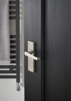 Vertical 2 Panel Unglazed Internal Door, (H)1981mm (W)762mm (T)35mm -WoodDepot Shop vertical 2 panel unglazed internal door h 1981mm w 762mm t 35mm03846940 04bq