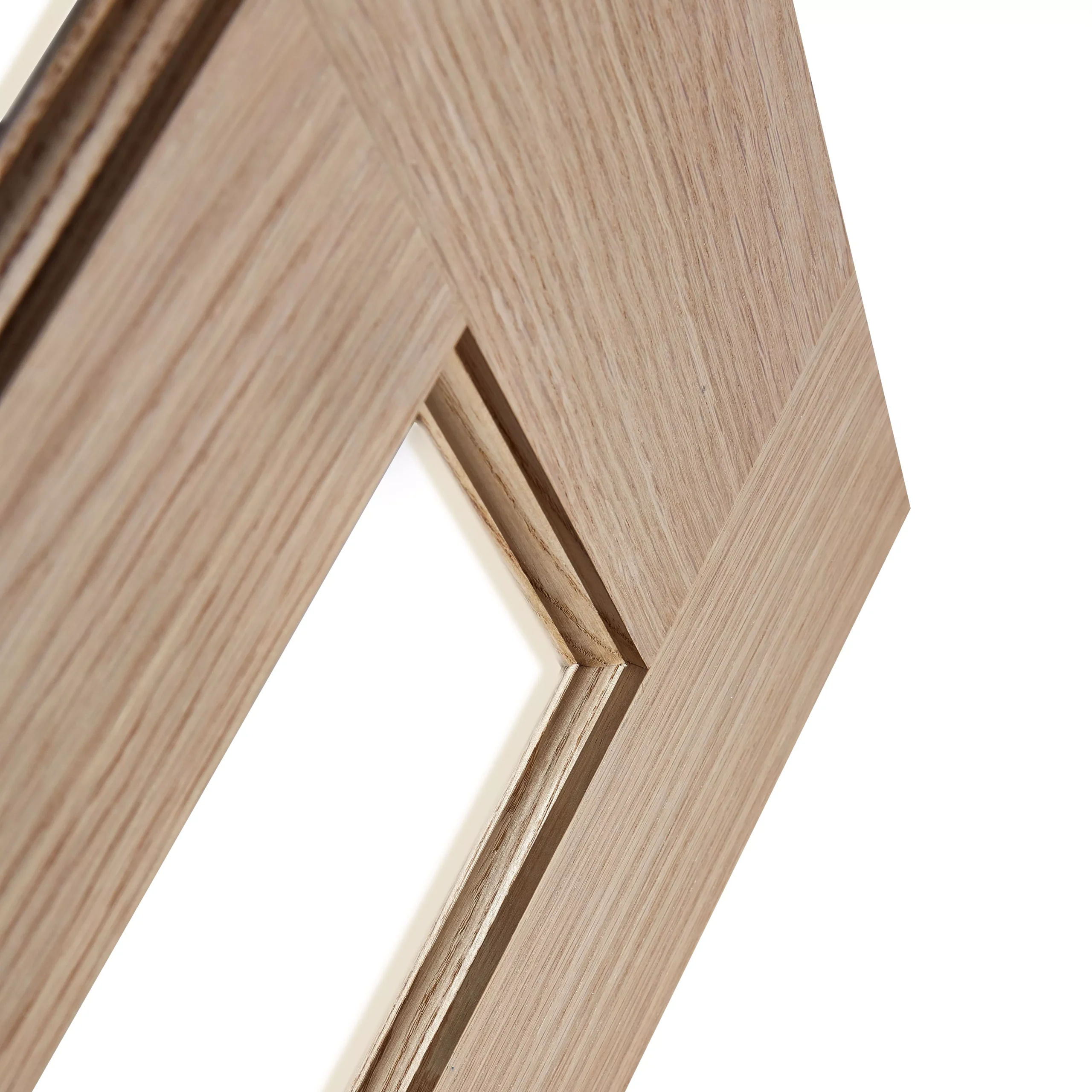 Vertical 3 Panel Glazed Oak Veneer Internal Door, (H)1981mm (W)686mm (T)35mm 4 Vertical 3 Panel Glazed Oak Veneer Internal Door, (H)1981mm (W)686mm (T)35mm - Image 2