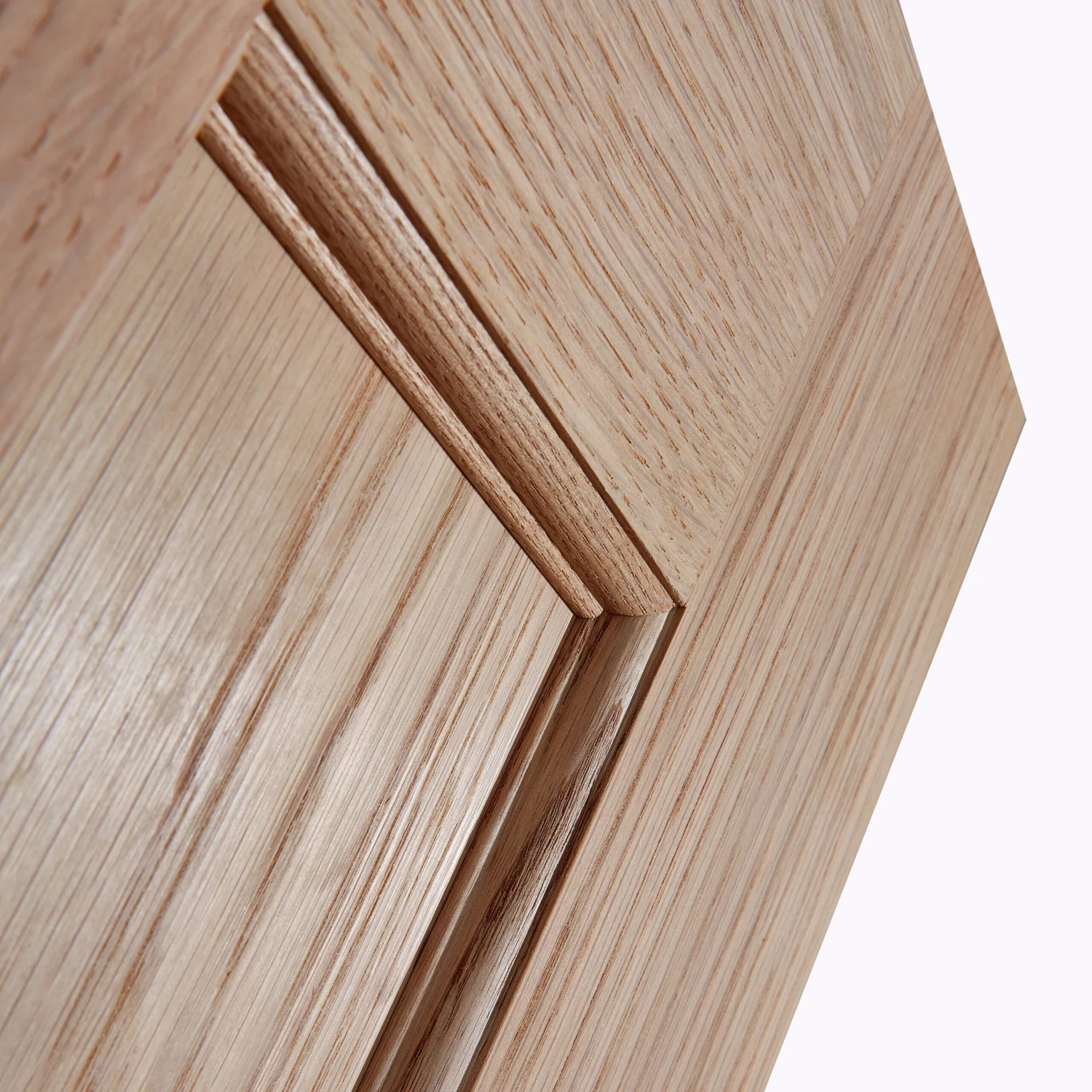 Vertical 3 Panel Unglazed Oak Veneer Internal Door, (H)1981mm (W)686mm (T)35mm 5 Vertical 3 Panel Unglazed Oak Veneer Internal Door, (H)1981mm (W)686mm (T)35mm - Image 3