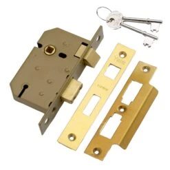 Yale PM320 2.5P 64mm Brass Effect Metal 3 Lever Sashlock